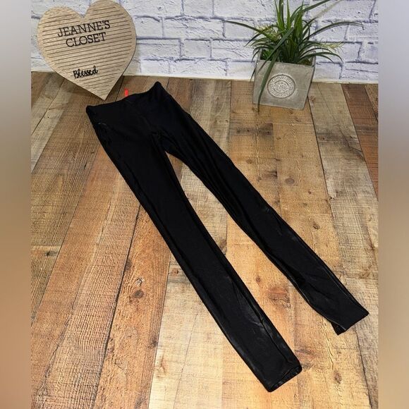 Spanx faux leather leggings black size xs tall - Picture 7 of 15